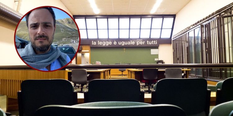 Giornalista condannato a 8 mesi di carcere per diffamazione: “attacco alla libertà di stampa”