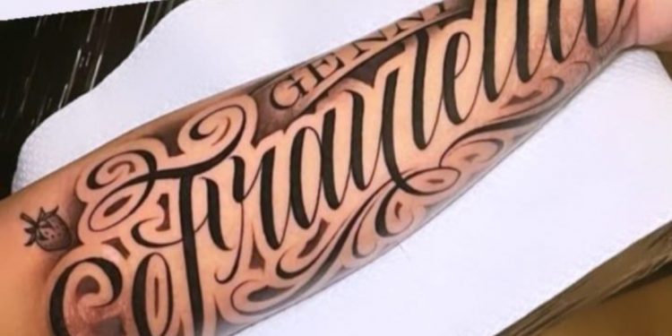 I D’Amico di Ponticelli annunciano la consacrazione del nuovo boss con i tatuaggi