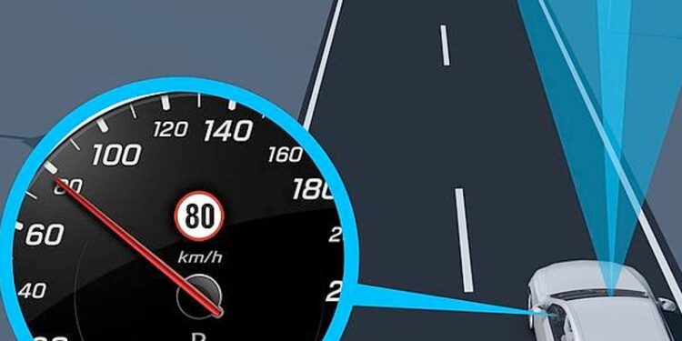 Limitatore di velocità obbligatorio nelle auto da luglio: ecco come funziona e cosa cambia