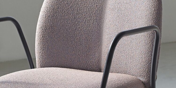 Materiali di ultima generazione per sedie di design: estetica e funzionalità 
