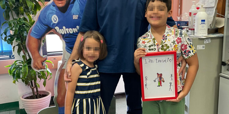 Federico II di Napoli: la storia del piccolo Dastan al Corso europeo di Chirurgia mini-invasiva e robotica