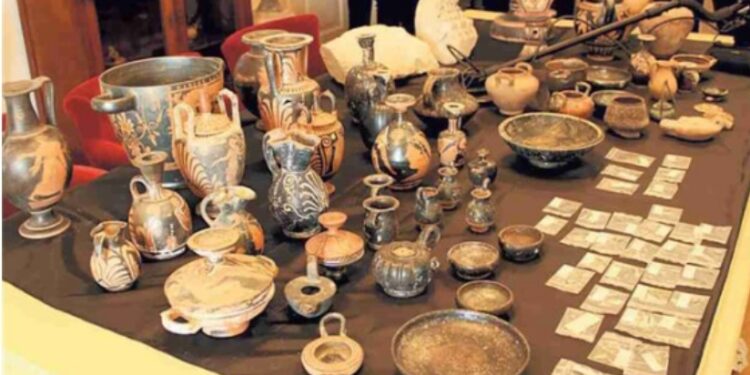 Carabinieri, nel 2023 recuperati 3.397 beni culturali del valore di 2,5 milioni di euro