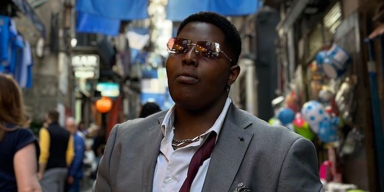 Ste, l’artista nigeriano-napoletana, si racconta a Vanity Fair