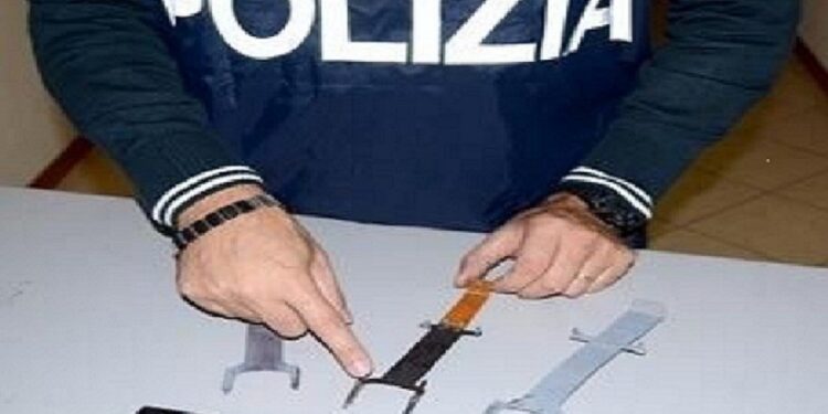 Cash trapping: la truffa dell’estate che svuota i conti direttamente dal bancomat