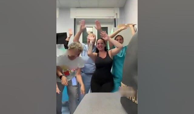 VIDEO-Balletto dei medici e della tiktoker nella sala parto dell’ospedale Rizzoli, l’Asl apre un’inchiesta