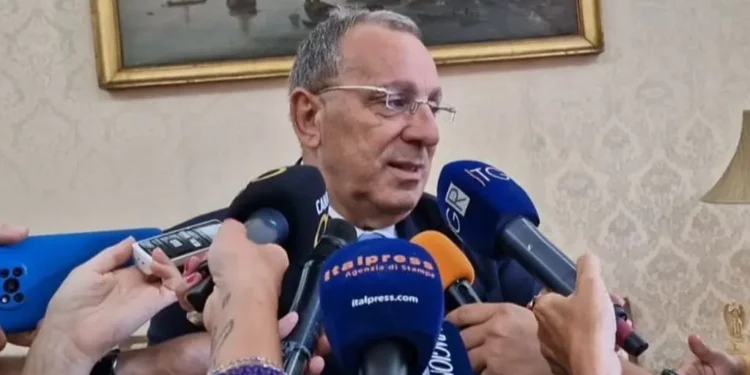 Comitato ordine pubblico e sicurezza, il Prefetto di Napoli scongiura l’ipotesi di una “faida di Scampia bis”