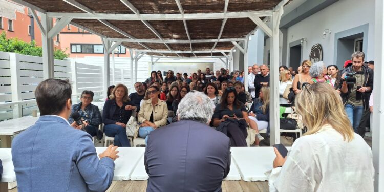 Gesco si mobilita contro i licenziamenti voluti dalla Asl Napoli 1 Centro