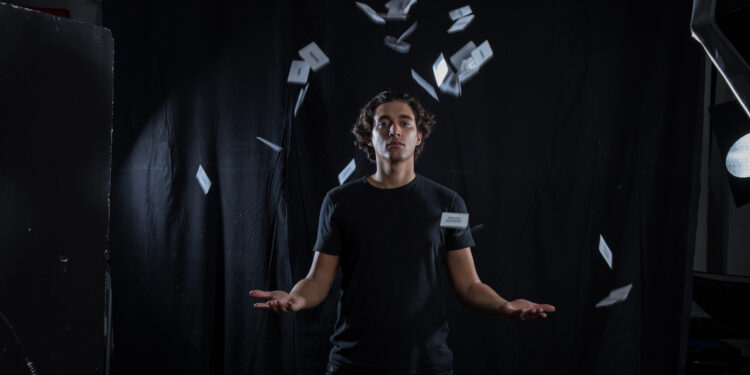 Illusionarium: debutta a Napoli il primo show di illusionismo al mondo in un Club