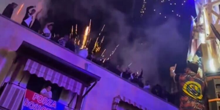 Festa dei gigli Barra: la paranza dell’Insuperabile suggella una nuova alleanza nel feudo del clan Aprea 