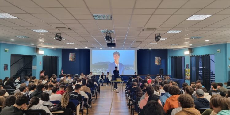 Don Patriciello: “ho sentito la Premier Meloni,  breve un incontro con la madre di Santo Romano”