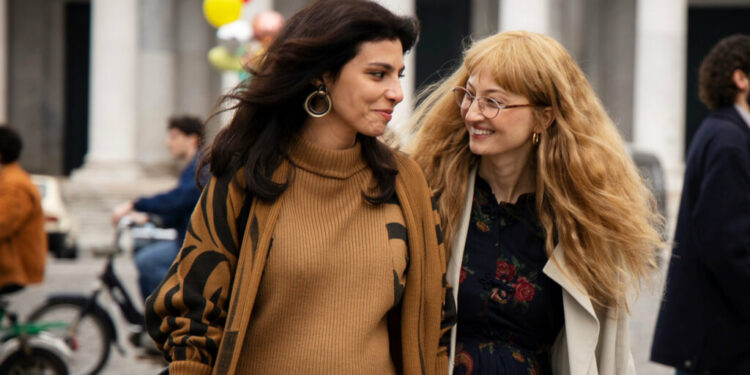 L’amica geniale – Storia della bambina perduta: trama e spiegazione del romanzo di Elena Ferrante