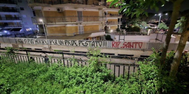 Dolore e lacrime a San Sebastiano al Vesuvio, la comunità si stringe intorno al ricordo di Santo