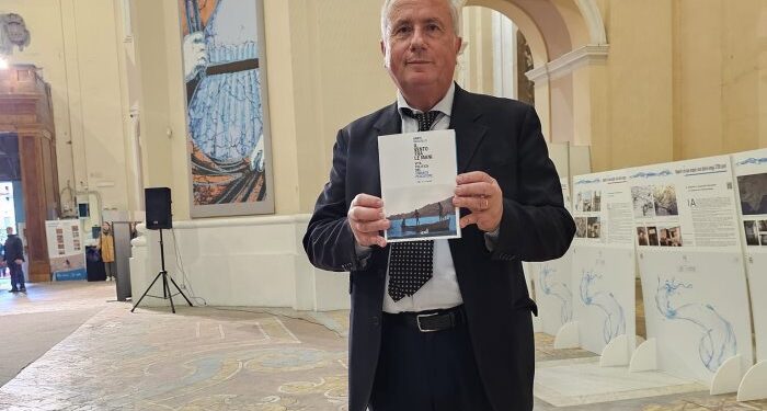 Sabato 16 e domenica 17 novembre, a Salerno e provincia, il libro “Il vento tra le mani. Vita politica del Sindaco Pescatore”