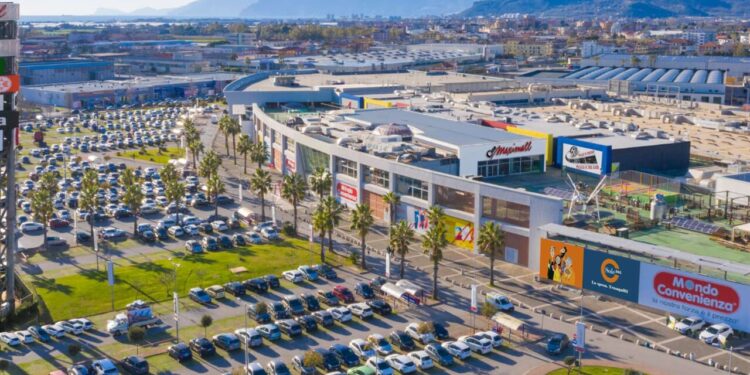 MaxiMall Pompei, inaugurato l’hub commerciale più grande del sud Italia