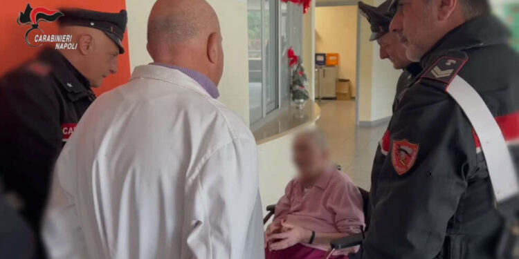 Casalnuovo: 90enne abbandonata dalla badante, due giorni senza cibo. Salvata dai carabinieri