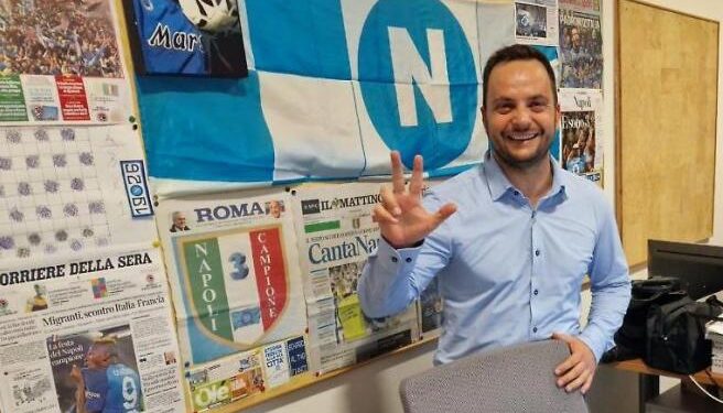 Dopo i funerali a Milano, anche a Napoli l’ultimo saluto al giornalista Fabio Postiglione