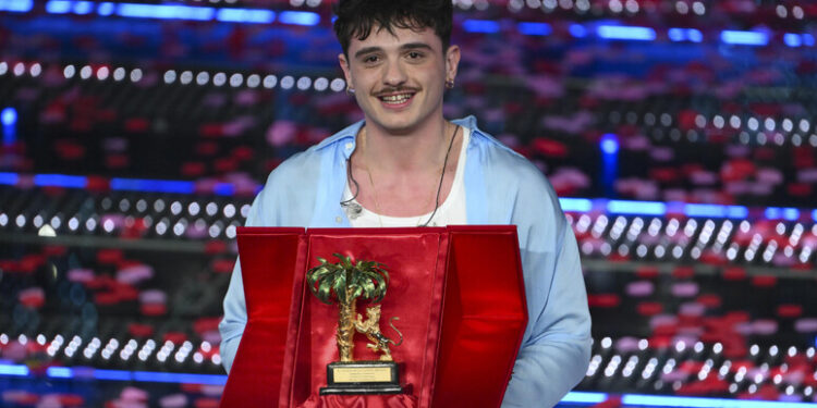 Chi è Olly, il vincitore di Sanremo 2025