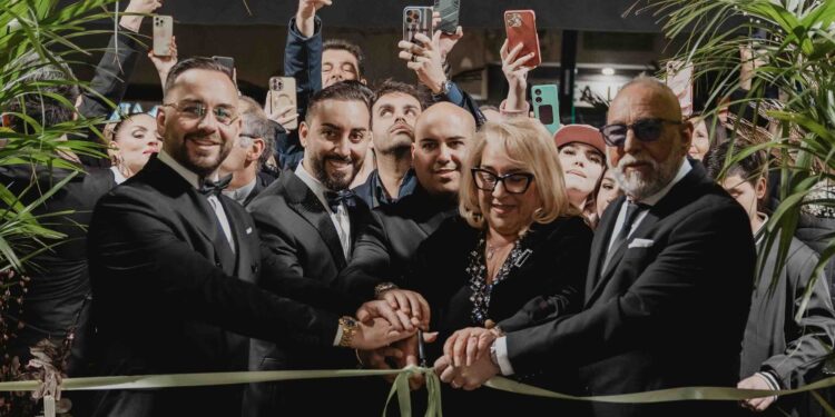 “Attori & Spettatori” compie 25 anni: special event a Napoli nel ristorante di via Santa Lucia