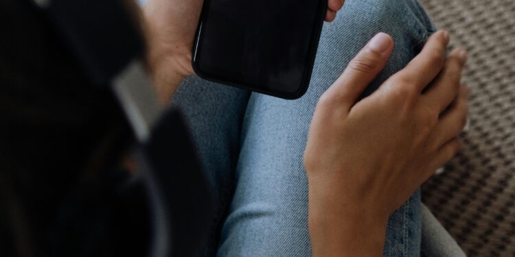 Le canzoni più famose sulla Primavera: un viaggio musicale tra sole e rinascita