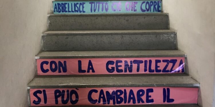Scuole, carceri e ospedali più accoglienti e inclusivi: nasce a Napoli la prima Scuola universitaria di formazione allo Spazio Etico