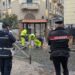 Napoli, carabinieri impegnati nella rimozione di installazioni abusive