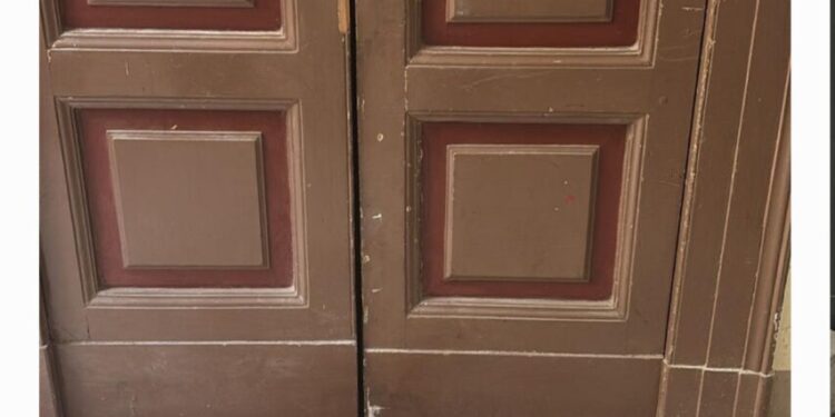Raid vandalici e furto di materiali alla Croce Rossa di Pollena Trocchia