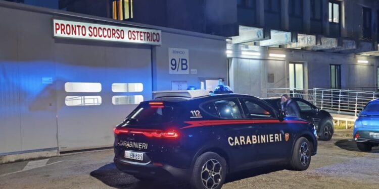Costiera Sorrentina: carabinieri scortano coppia di futuri genitori al Policlinico di Napoli