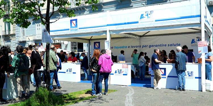 Napoli, in Piazza Garibaldi tutti i giorni visite mediche gratuite