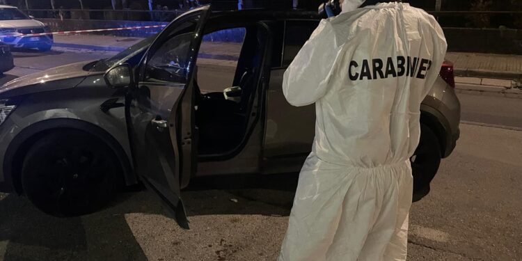 Notte di sangue tra Volla e Ponticelli: una donna uccisa, un’altra in fin di vita