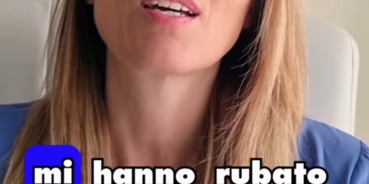 VIDEO-La denuncia della giornalista Luciana Esposito: “Agli arresti domiciliari forzati perché mi hanno rubato l’auto”