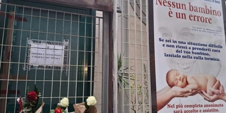 Neonato trovato morto nella culla termica della chiesa