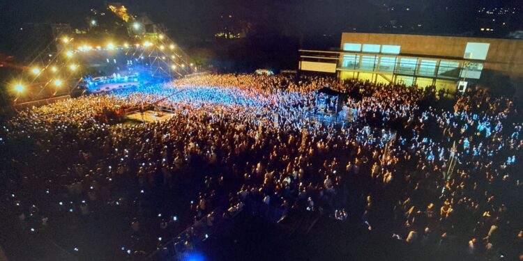 Coca-Cola Pizza Village 2025: sul palco una squadra da stadio tra hit, emozioni e grandi ritorni
