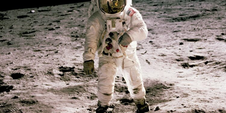 20 luglio 1969, l’uomo sbarca sulla Luna: un passo storico per l’umanità
