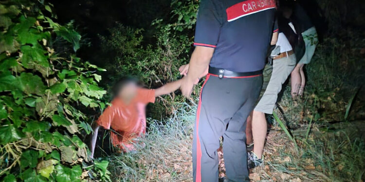 Due escursionisti si perdono ad Anacapri nella stessa giornata: salvati dai Carabinieri