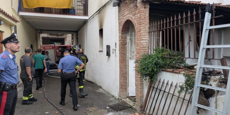 Meta di Sorrento: esplosione in un’abitazione, morti due anziani