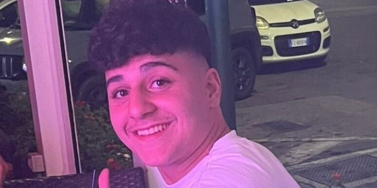 Per non dimenticare: oggi Francesco Pio Maimone avrebbe compiuto 21 anni