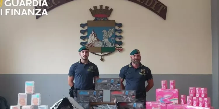 Maxi-sequestro a Napoli: 1,5 milioni di giocattoli non sicuri e due commercianti denunciati