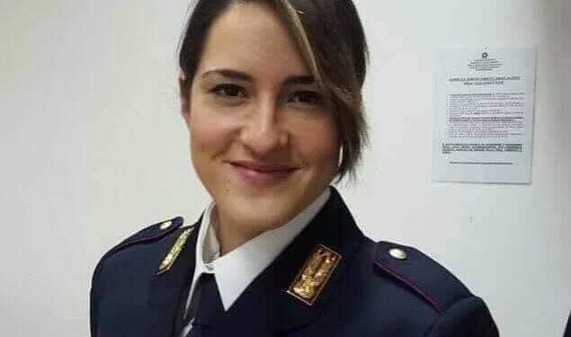 Poliziotta salva donna in bilico dall’ottavo piano: “Un abbraccio che ha salvato due vite”