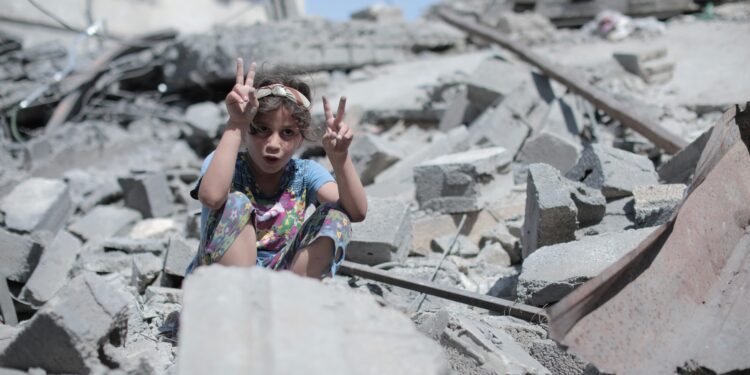 Gaza: intensificazione dei combattimenti e drammatica crisi umanitaria