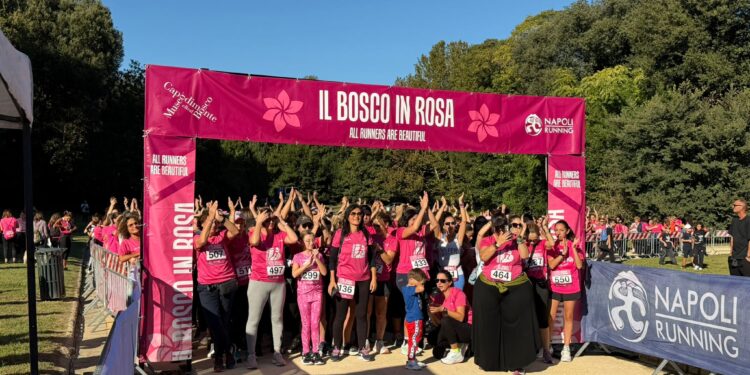 Bosco in Rosa 2025: il cuore di Napoli batte tra i viali di Capodimonte
