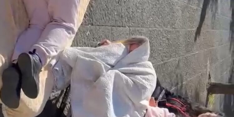 Ex motel Agip: presidio permanente a Palazzo San Giacomo in vista dello sgombero