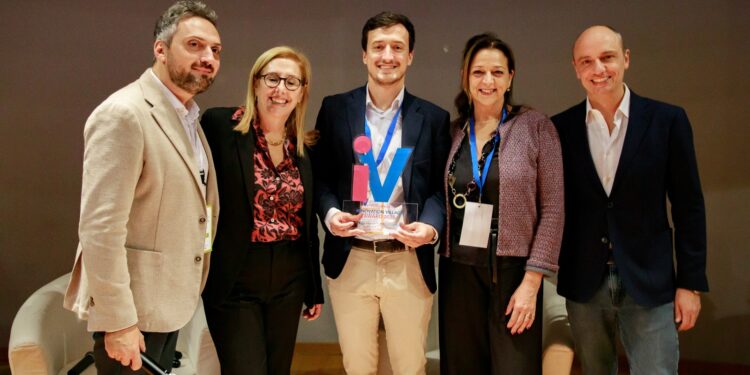 Innovation Village Award: vince la startup Novac con i supercondensatori modellabili di nuova generazione