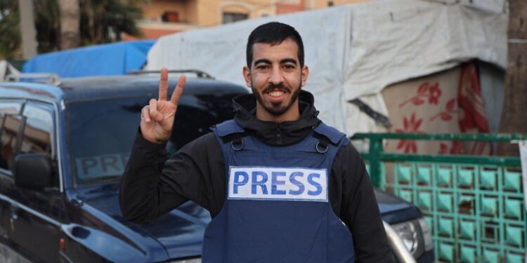 Saleh alJafarawi, il giovane giornalista di Gaza ucciso mentre raccontava la guerra