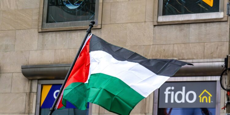 Napoli, scarcerati i tre attivisti ProPal: per loro obbligo di firma dopo gli arresti di sabato