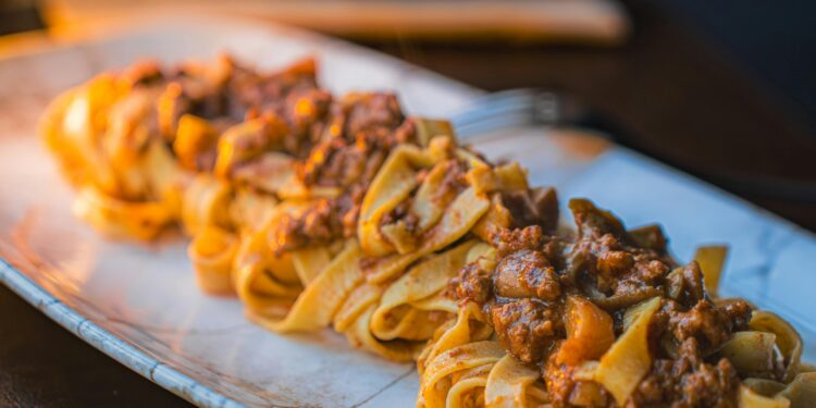 Il tipico pranzo campano d’autunno: tra mare e terra, la domenica del gusto e della tradizione