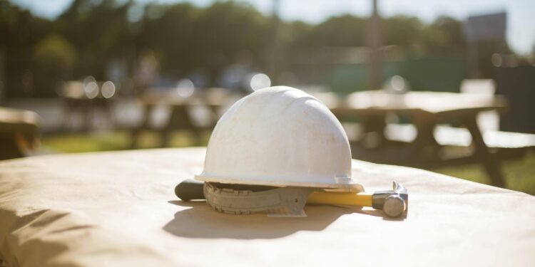 Incidenti sul lavoro in Campania: un morto e un grave ferito in 24 ore