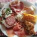 Pranzo della domenica a Napoli in autunno: tradizione, profumi e convivialità