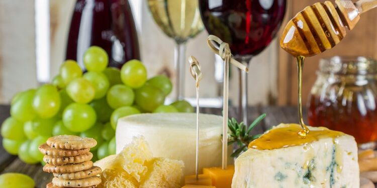 Aperitivi autunnali da fare a casa: idee e ricette per stupire con semplicità