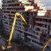 Scampia, abbattuta la Vela Rossa: si chiude un’epoca ed inizia la rigenerazione urbana