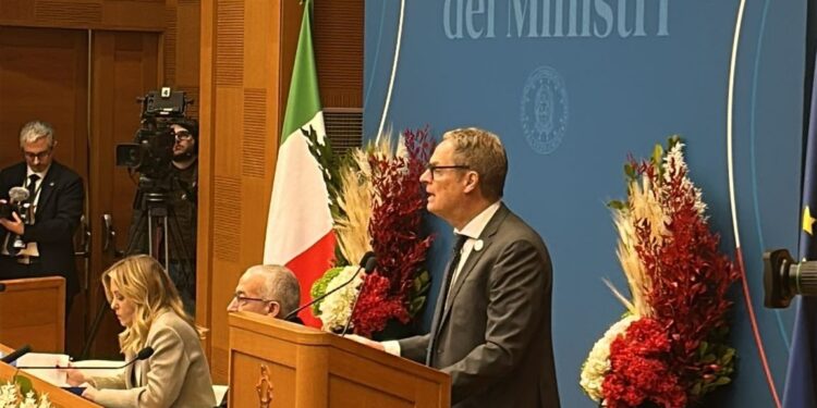 Conferenza stampa della Premier: il discorso del presidente dell’Ordine nazionale dei giornalisti